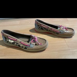 Sperry leopard boat shoes